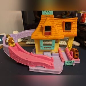 Belle Cottage Klip Klop